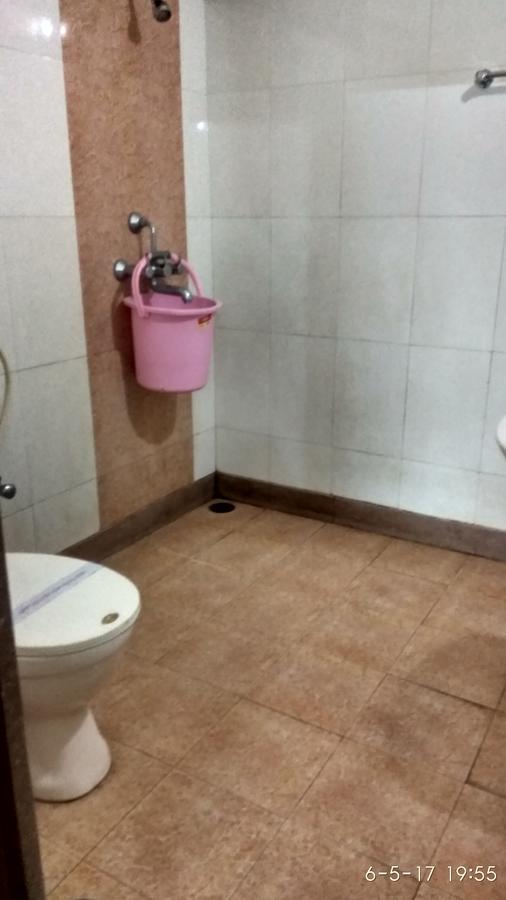 Hotel Varsa Dibrugarh Zewnętrze zdjęcie